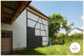 *Ehemaliges Bauernhaus in zentraler Lage von Thannhausen**Carport und Garten** - 3108514_0025