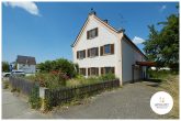 *Ehemaliges Bauernhaus in zentraler Lage von Thannhausen**Carport und Garten** - 3108514_0009