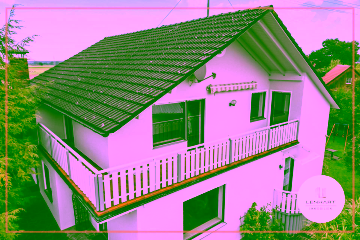 **Attraktives Zweifamilienhaus** weitläufige, idyllische Gartenoase**Einziehen und Wohlfühlen**, 86508 Rehling, Zweifamilienhaus