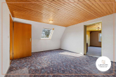 Ankleide_K-12FaS - **Käuferprovisionsfrei*Wohnhaus in Münsterhausen*Gartenidylle & Überdachte Sonnenterrasse**