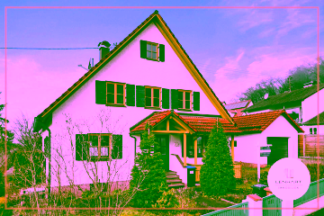 **Geräumiges Einfamilienhaus in Krumbach*Überdachte Terrasse & Balkon*Gartenidyll*Einzelgarage**, 86381 Krumbach (Schwaben), Einfamilienhaus